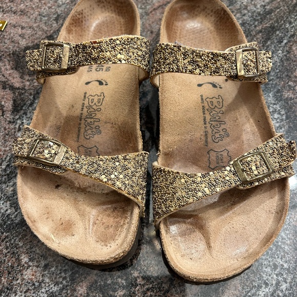 Birkenstock Birkis Sydney Gold Glitter Finish Sandals - Picture 2 of 8